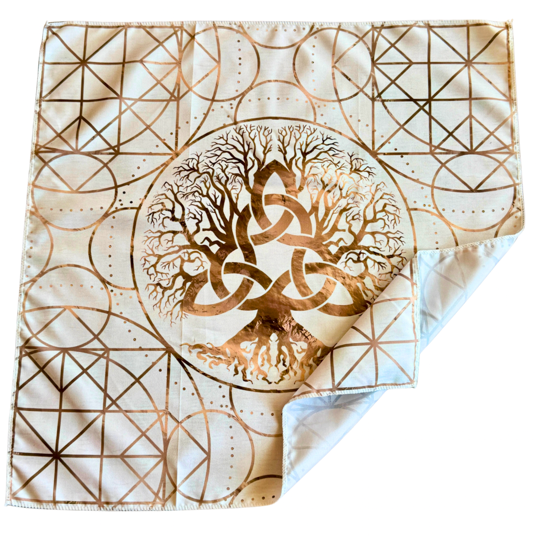 OBRUS DO WRÓŻENIA Z TAROTA 48x48 CM DRZEWO