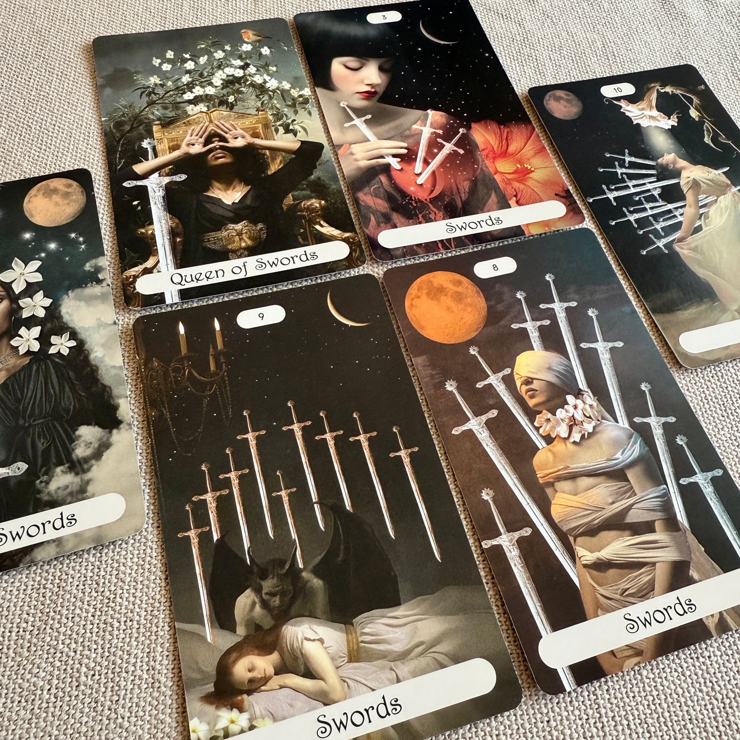 MAGICAL HOURS TAROT