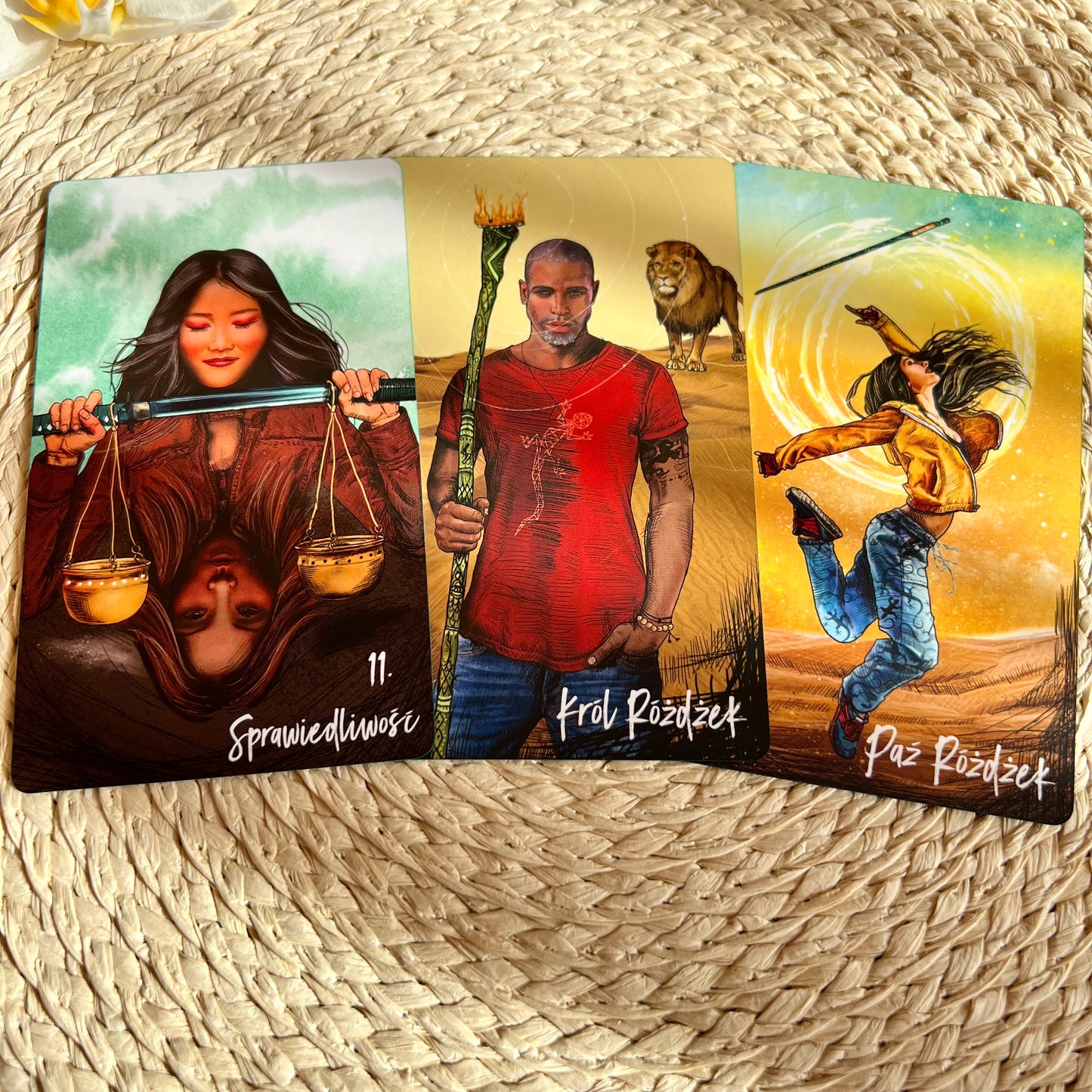 LIGHT SEER TAROT HAY HOUSE