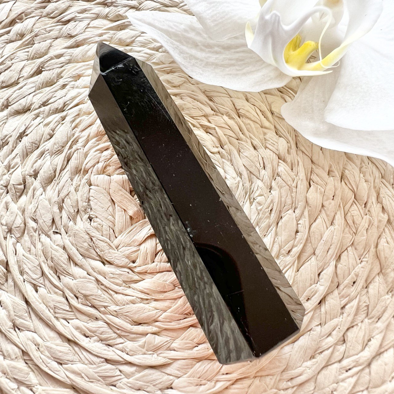 OBSYDIAN OBELISK POLEROWANA WIEŻA 7-8CM 1SZT