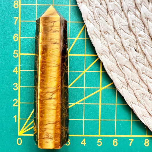 OKO TYGRYSA OBELISK 7-8CM 1 SZT
